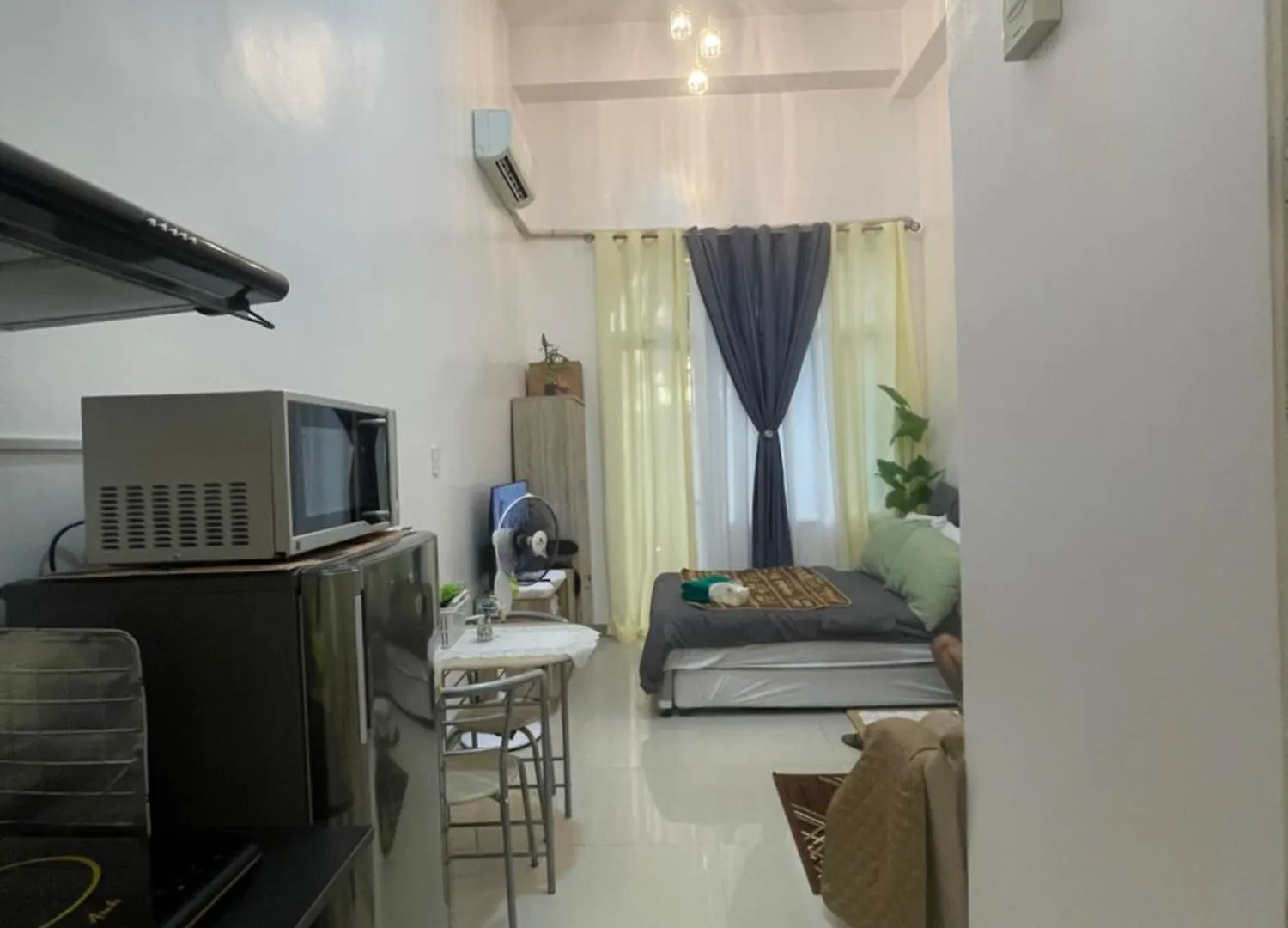 South Residences Las Piñas Hotel