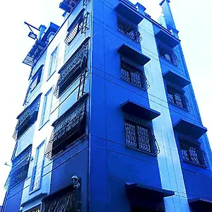 Bed & Breakfast Pinas Serviced, Las Pinas