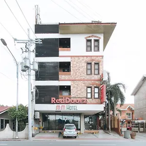 Hotel Reddoorz At Mm Pinas Former Reddoorz Near Bamboo Organ, Las Pinas